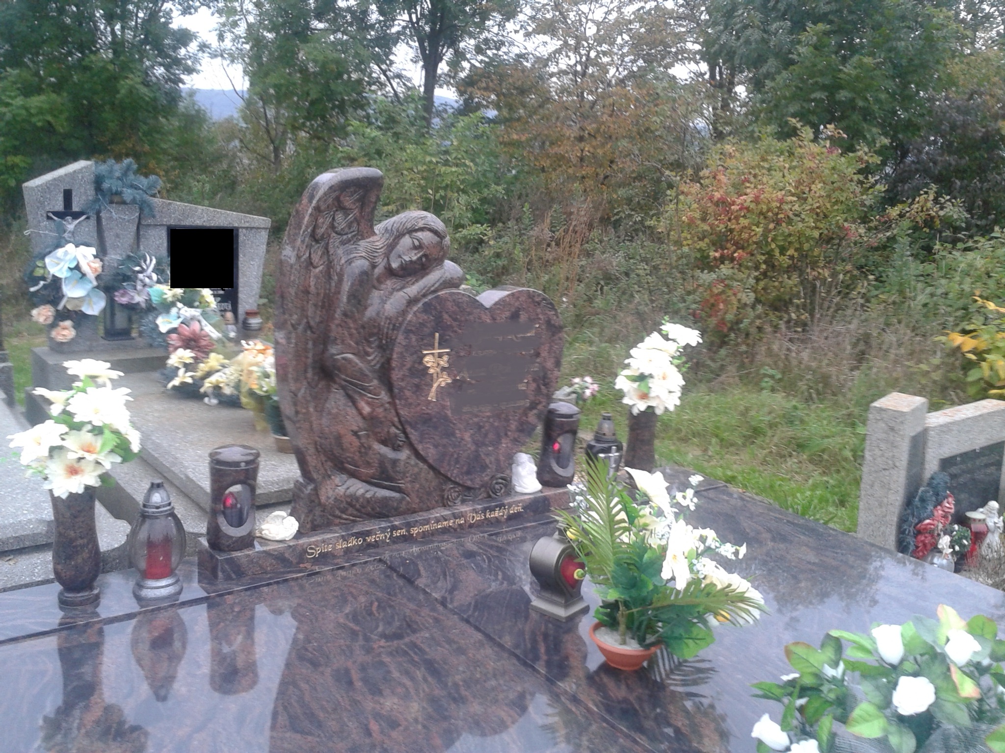 Žulová váza AURORA